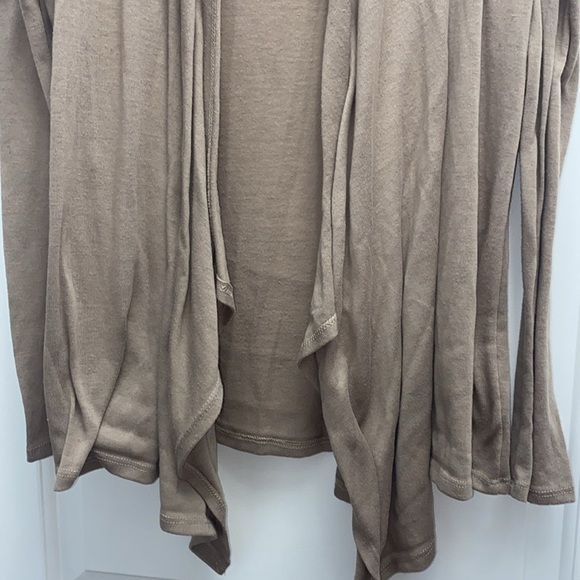 Rags and couture long sleeve open shoulder open tan cardigan size medium - Picture 3 of 8